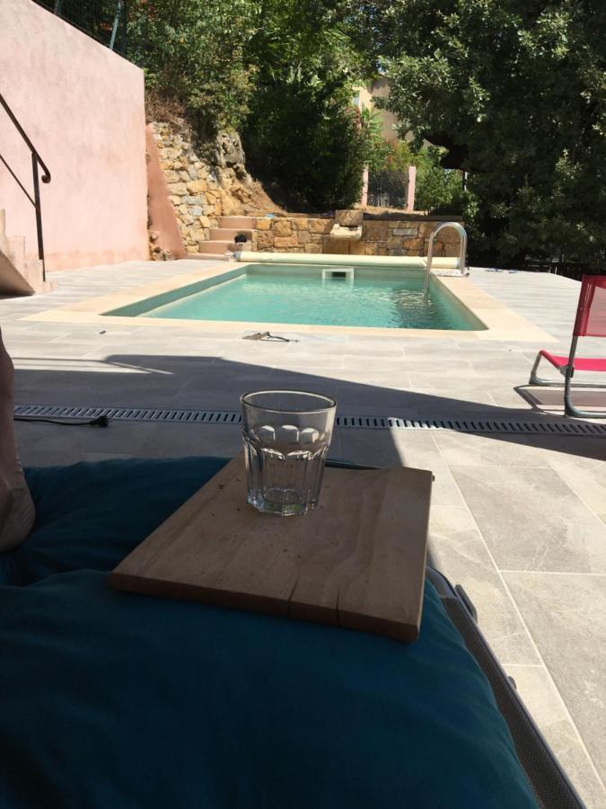 Hébergement de vacances à L'ombre Du Figuier *
