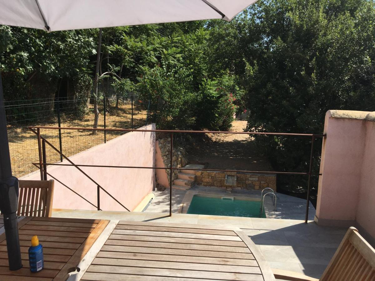 à L'ombre Du Figuier Hébergement de vacances Sainte-Anastasie-sur-Issole